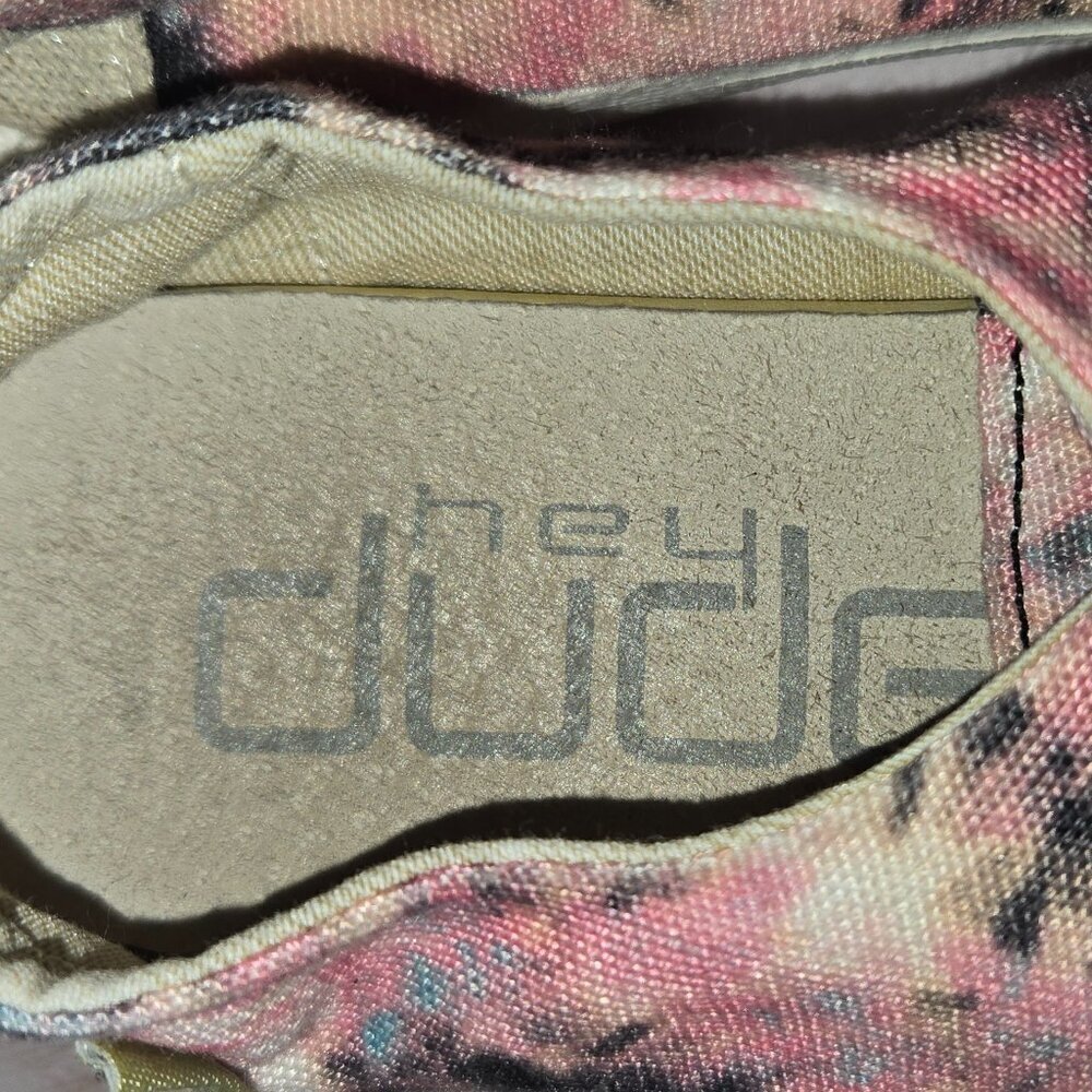 CLEARANCE • Hey Dude • Moccasin  • Youth Size 3 or Ladies Size 4 - Picture 8 of 12